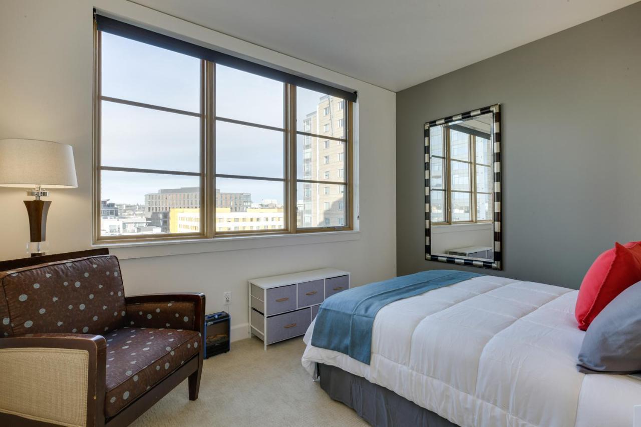 Renu Suites At The Burlington พอร์ตแลนด์ ภายนอก รูปภาพ
